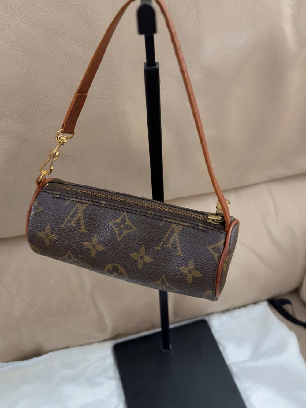Authentic Vintage Louis Vuitton 1990-2010 Monogram Papillon Pochette handbag